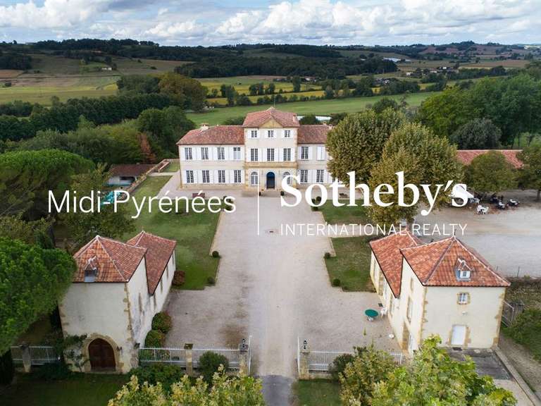 Maison Auch - 18 chambres - 1200m²
