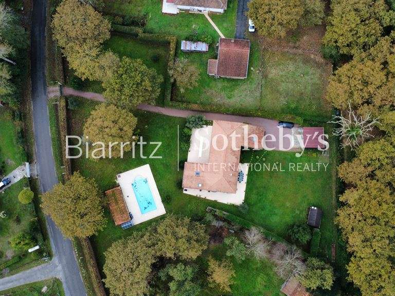 Maison Mimizan - 6 chambres - 290m²