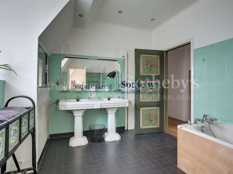 Maison Croix - 9 chambres - 463m²