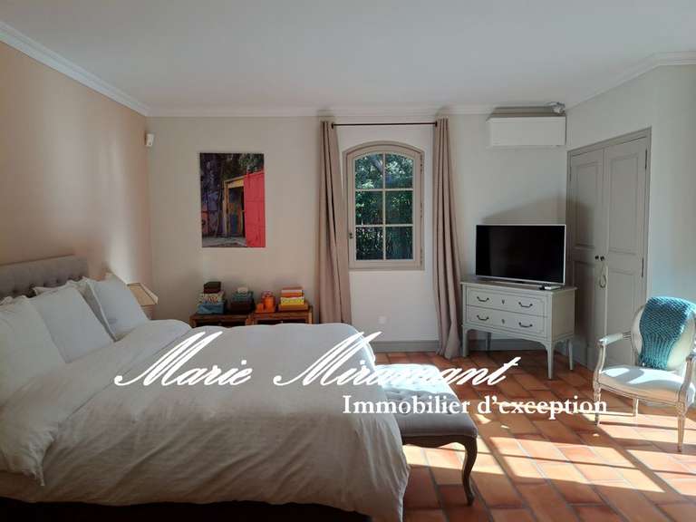Propriété Barbentane - 6 chambres - 290m²