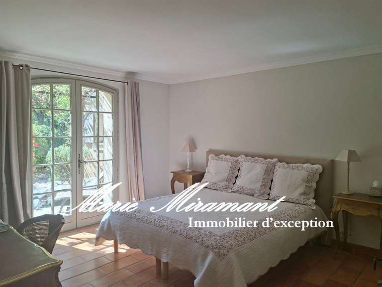 Propriété Barbentane - 6 chambres - 290m²
