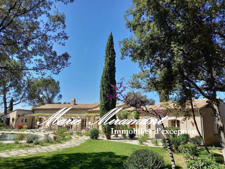 Propriété Barbentane - 6 chambres - 290m²