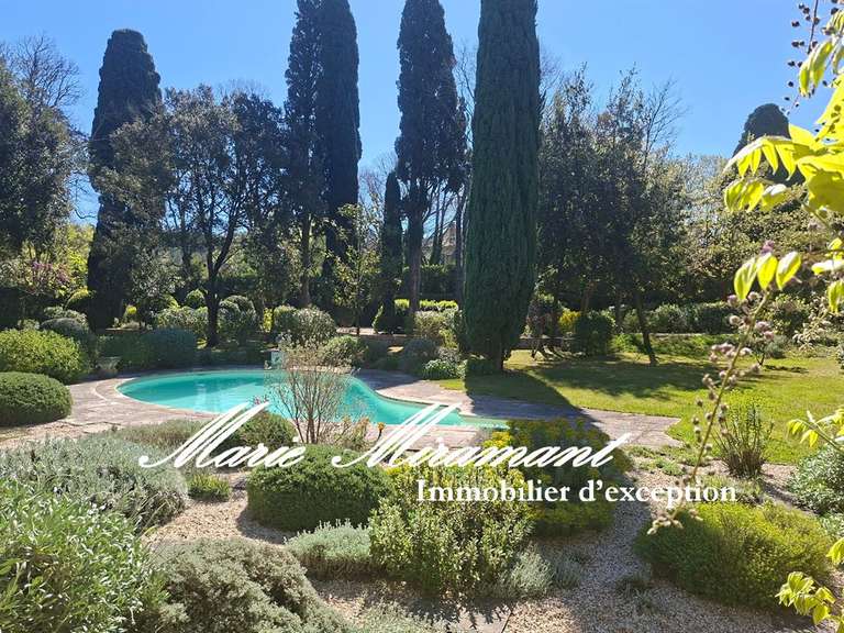 Propriété Barbentane - 6 chambres - 290m²