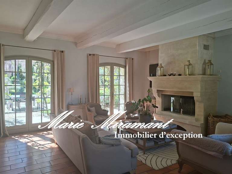 Propriété Barbentane - 6 chambres - 290m²