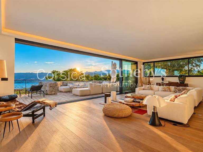 Maison Porto-Vecchio - 6 chambres - 470m²