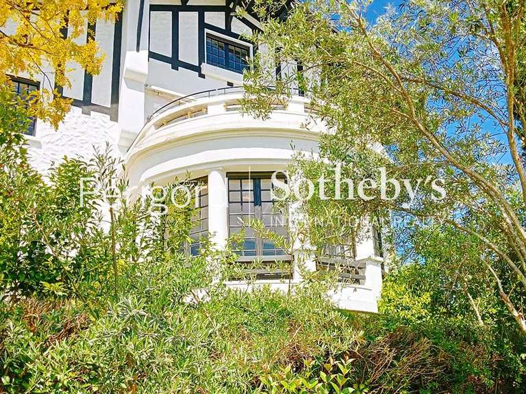 Maison Agen - 6 chambres - 380m²
