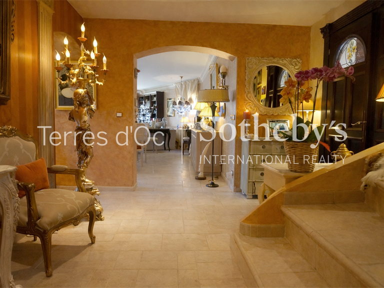 Propriété Perpignan - 5 chambres - 303m²