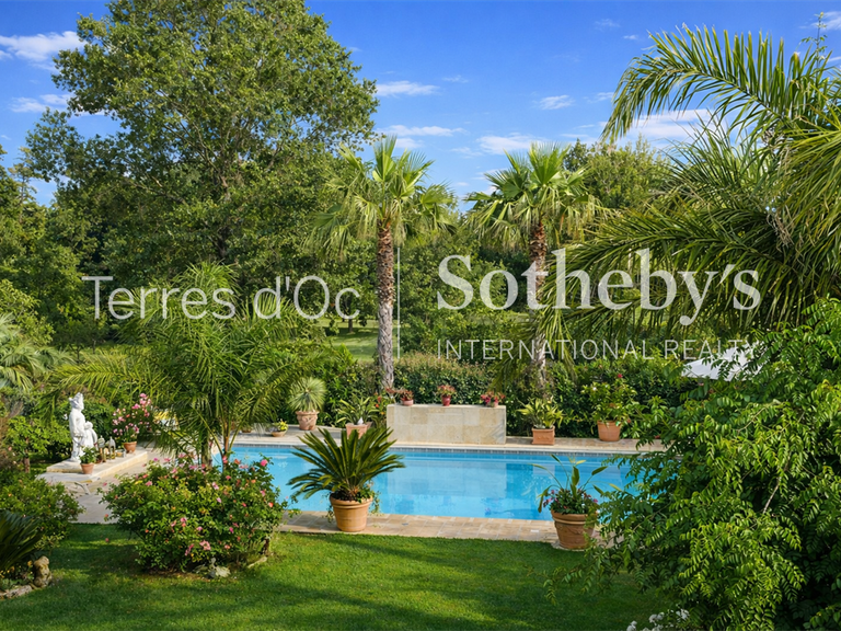 Propriété Perpignan - 5 chambres - 303m²