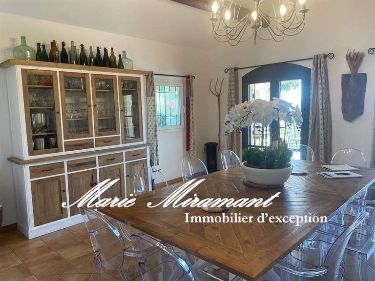 Maison Gordes - 5 chambres - 342m²
