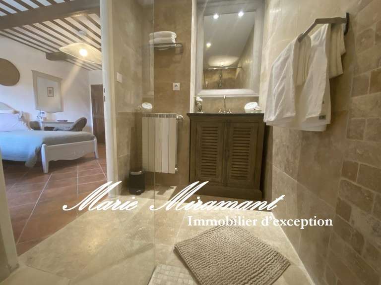 Maison Gordes - 5 chambres - 342m²