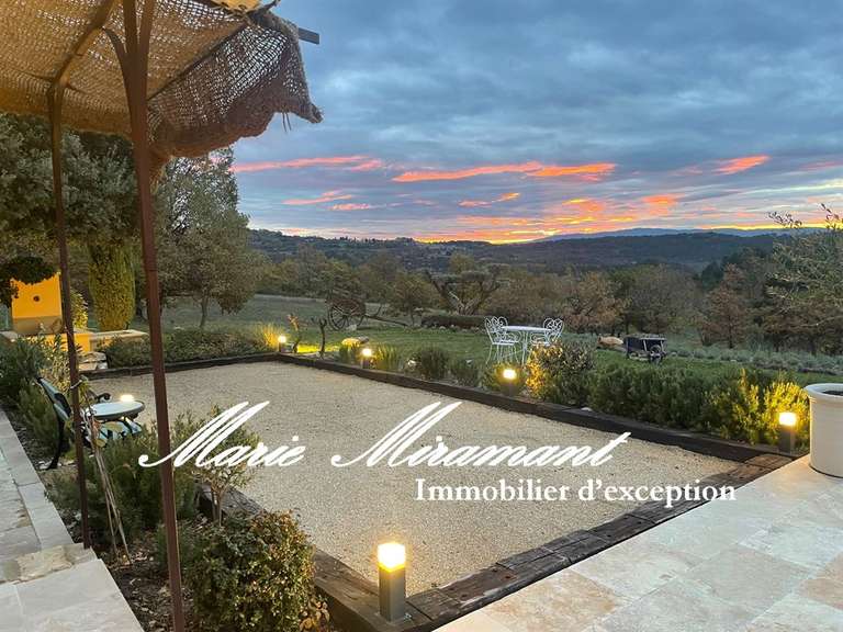 Maison Gordes - 5 chambres - 342m²