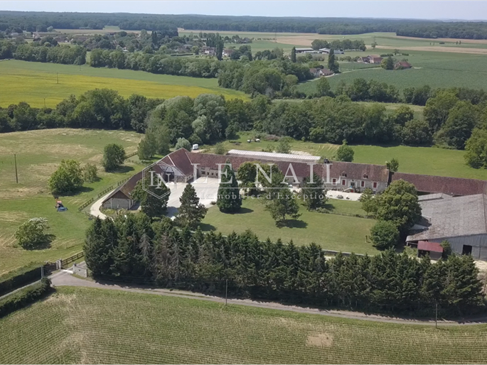 Propriété Chaource - 7 chambres - 220m²