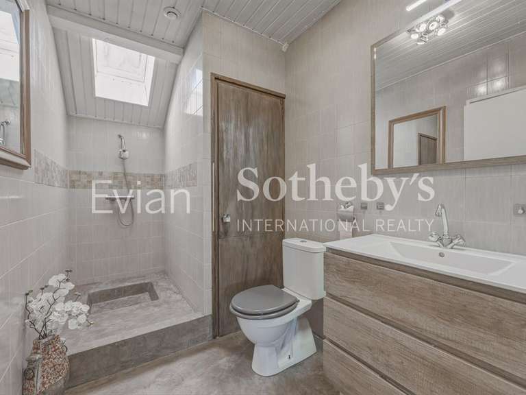 House Lugrin - 5 bedrooms - 185m²