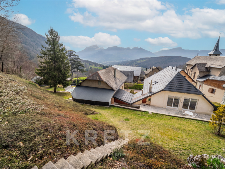 Maison Verel-Pragondran - 5 chambres - 240m²