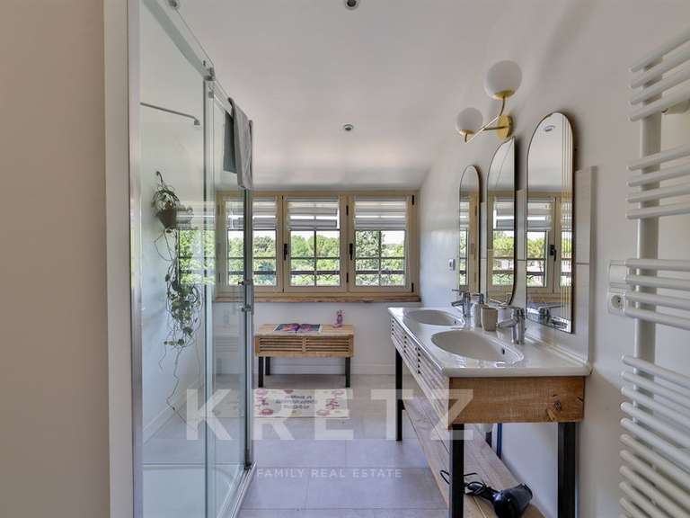 House La Jarrie - 13 bedrooms - 680m²