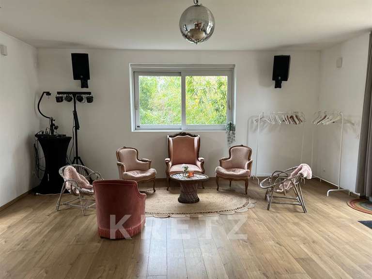 House La Jarrie - 13 bedrooms - 680m²