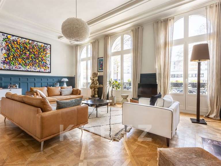 Maison La Madeleine - 6 chambres - 350m²