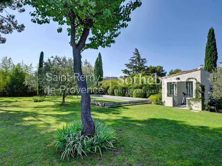 Maison Eygalières - 4 chambres - 225m²