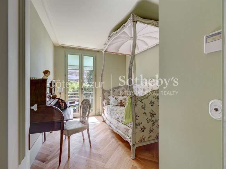 Maison Cannes - 4 chambres - 232m²