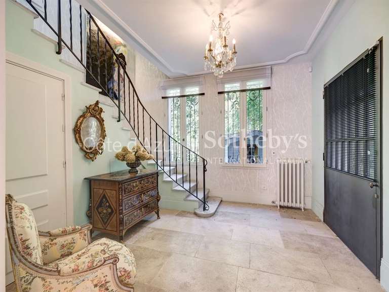 Maison Cannes - 4 chambres - 232m²
