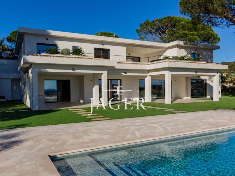 Villa with Sea view Sainte-Maxime - 4 bedrooms - 349m²