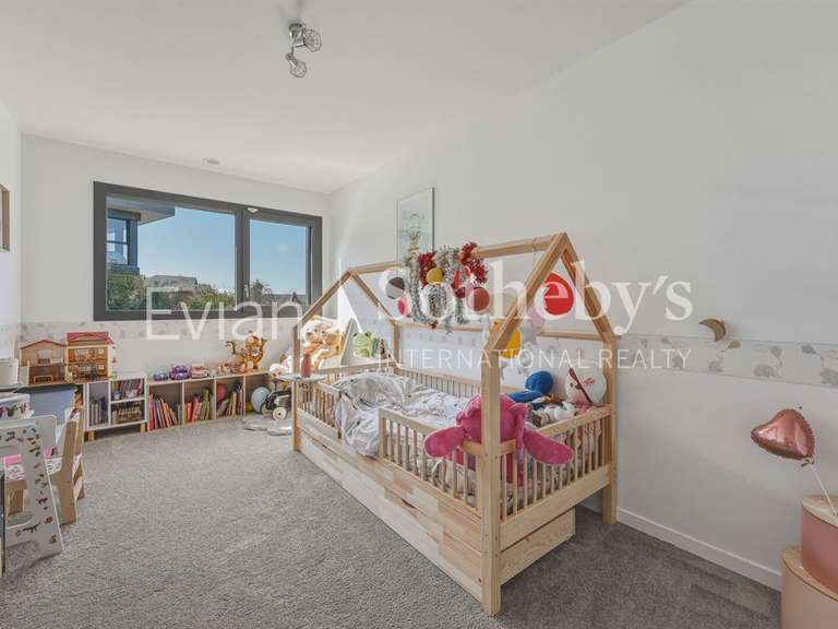 Maison Évian-les-Bains - 4 chambres - 206m²