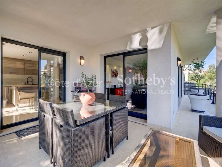 Maison Cannes - 5 chambres - 177m²
