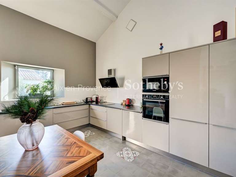 House Aix-en-Provence - 17 bedrooms - 640m²