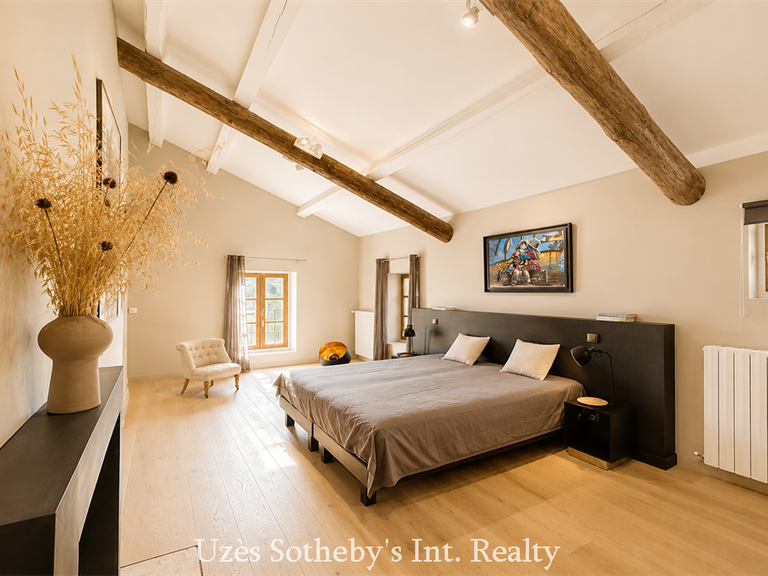 Maison Uzès - 8 chambres - 380m²