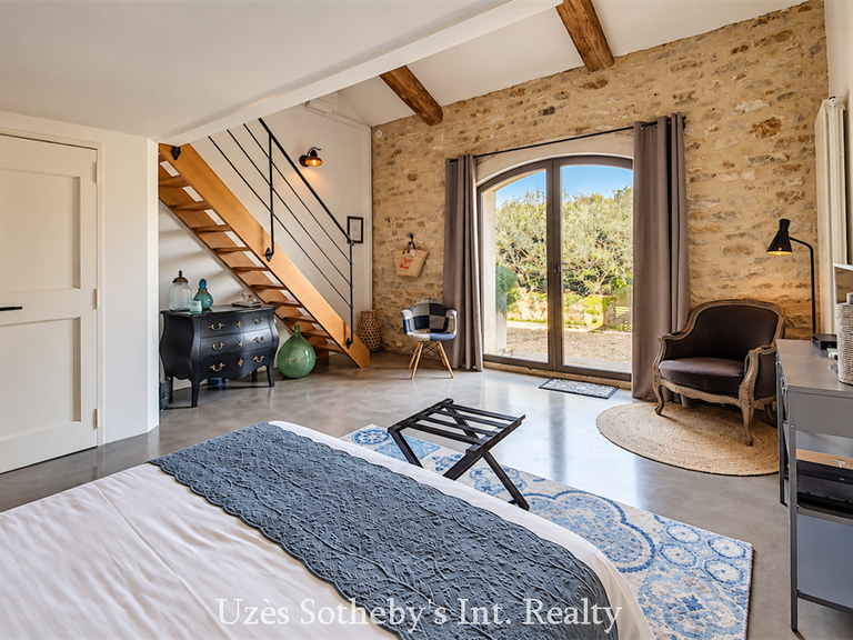 Maison Uzès - 8 chambres - 380m²