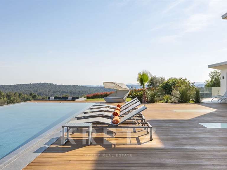 Maison Roquefort-les-Pins - 5 chambres - 640m²