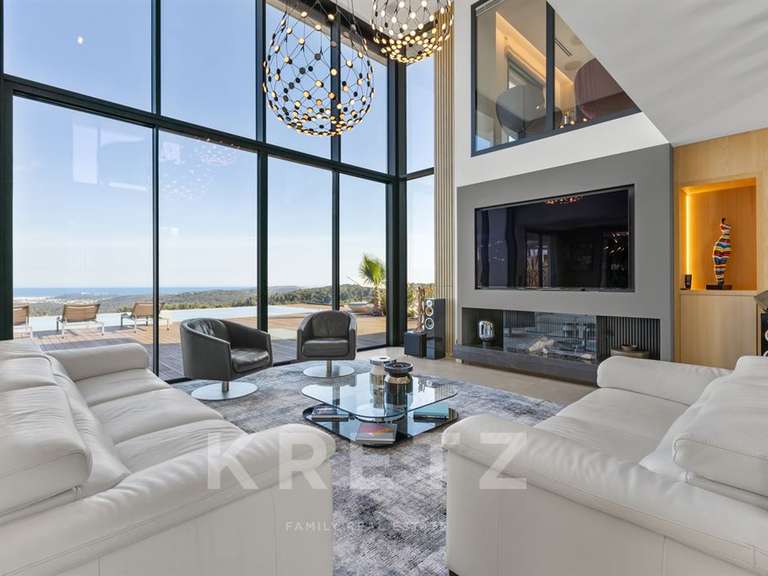 Maison Roquefort-les-Pins - 5 chambres - 640m²