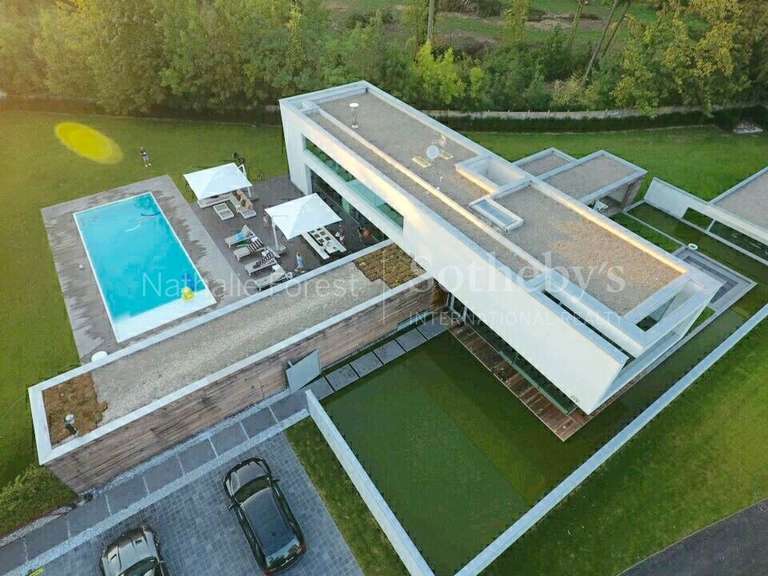 House Bondues - 5 bedrooms - 450m²