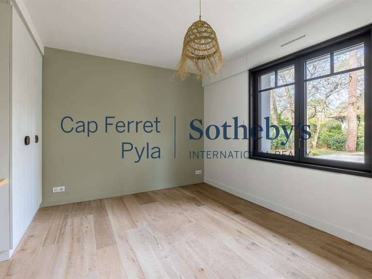 Maison Pyla-sur-mer - 5 chambres - 350m²
