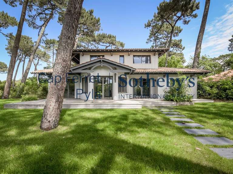 Maison Pyla-sur-mer - 5 chambres - 350m²