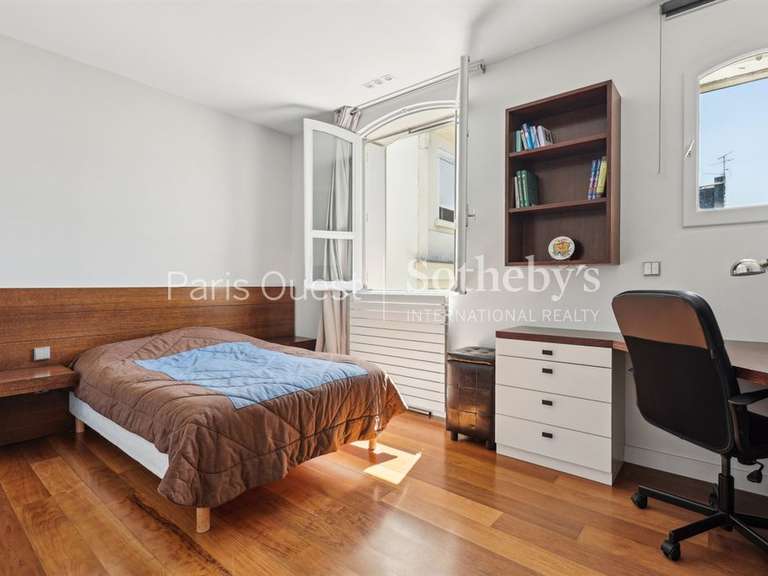 Maison Neuilly-sur-Seine - 7 chambres - 425m²