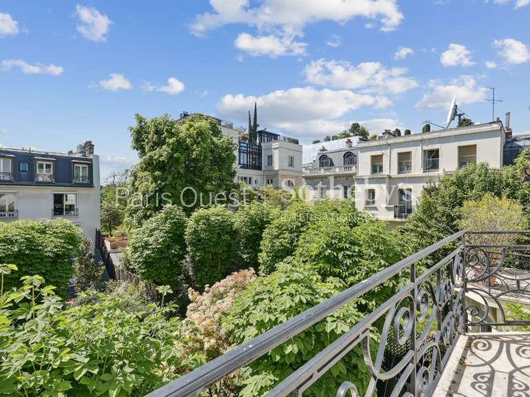 Maison Neuilly-sur-Seine - 7 chambres - 425m²