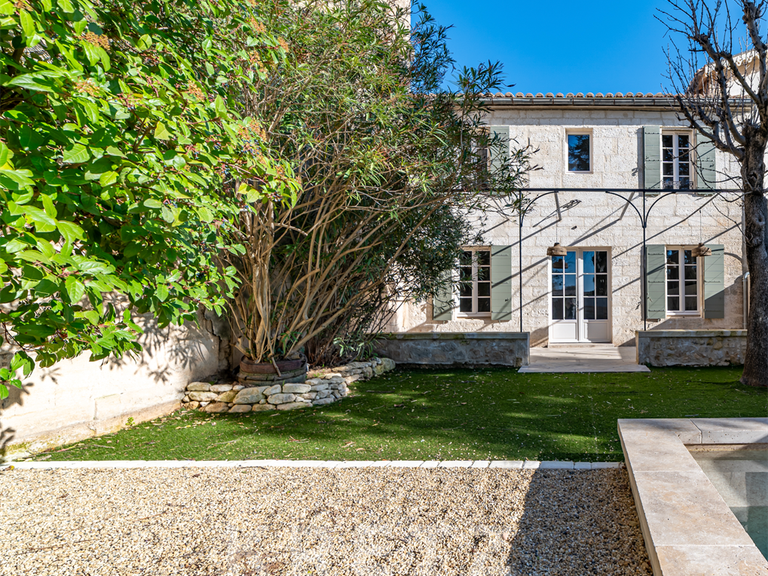 Maison Maussane-les-Alpilles - 9 chambres - 392m²