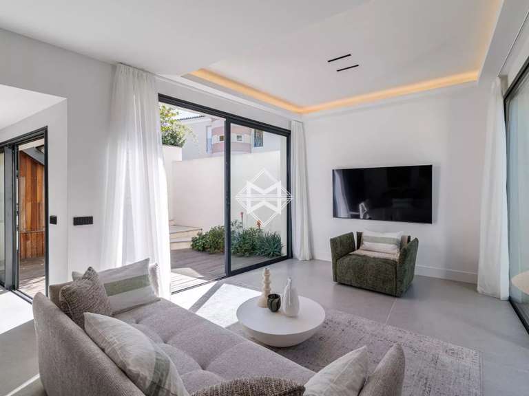 Maison Saint-Jean-Cap-Ferrat - 4 chambres - 136m²