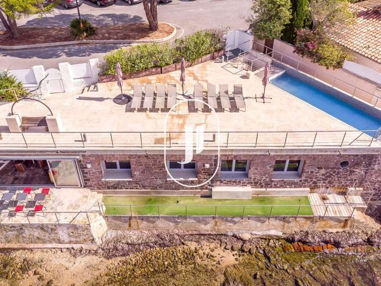 Villa Les issambres - 4 bedrooms - 142m²