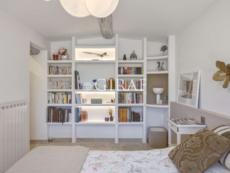 Villa La Colle-sur-Loup - 5 chambres - 190m²
