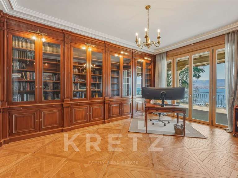 Propriété Chens-sur-Léman - 7 chambres - 1361m²