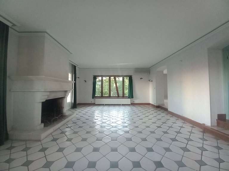 House Saint-Étienne-du-Rouvray - 6 bedrooms - 293m²