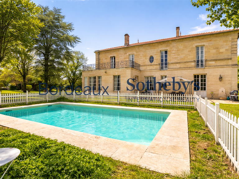 Propriété Bordeaux - 7 chambres - 550m²