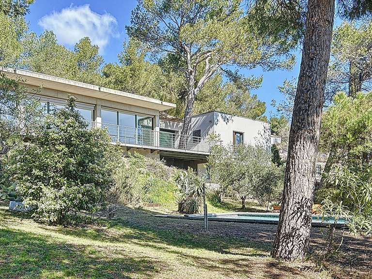 Maison Villeneuve-lès-Avignon - 3 chambres - 170m²