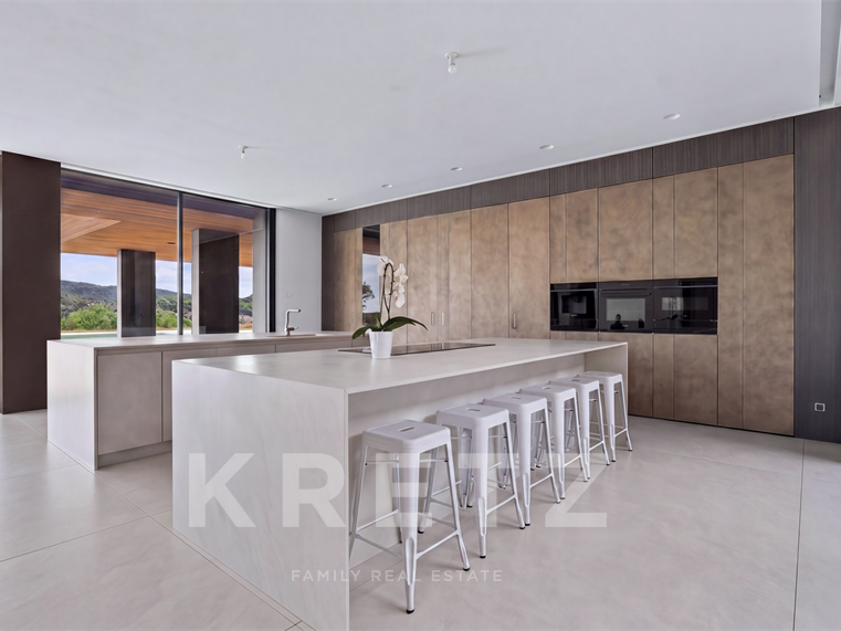 Maison Montpellier - 5 chambres - 1000m²