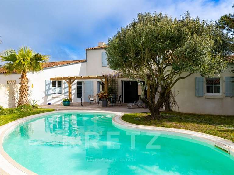 Maison Saint-Pierre-d'Oléron - 5 chambres - 203m²