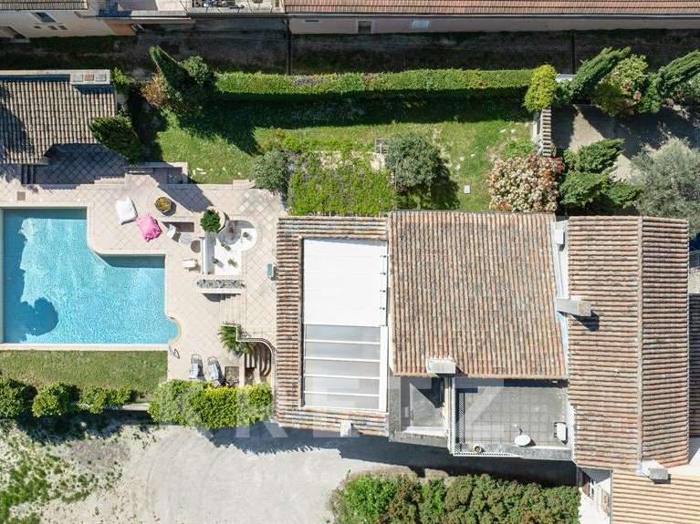 Maison Sablet - 6 chambres - 340m²