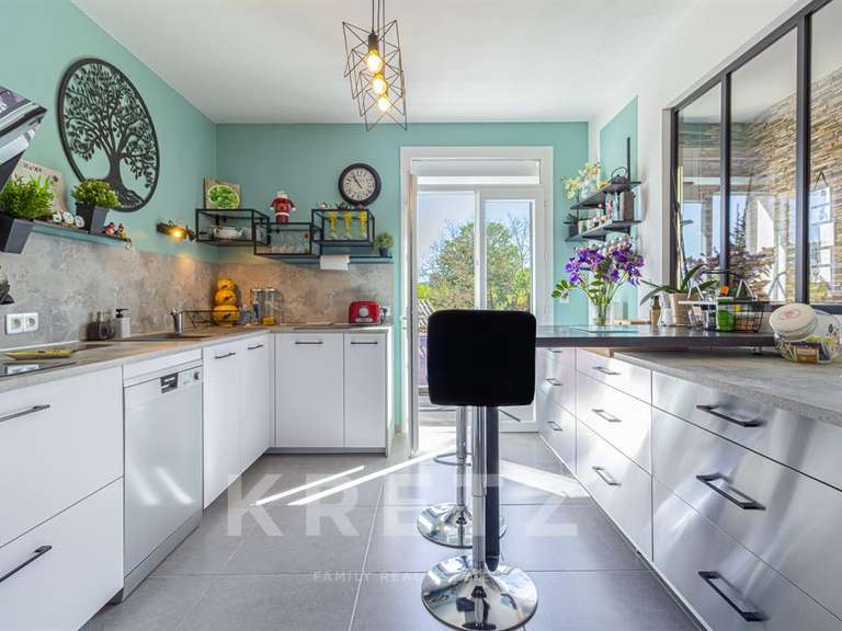 Maison Vaison-la-Romaine - 4 chambres - 200m²