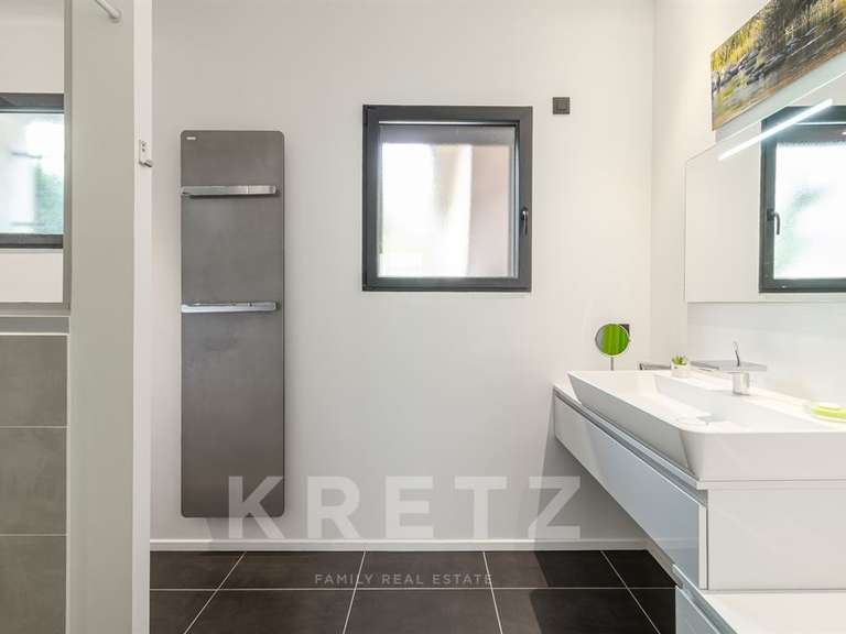 Maison Nyons - 5 chambres - 300m²